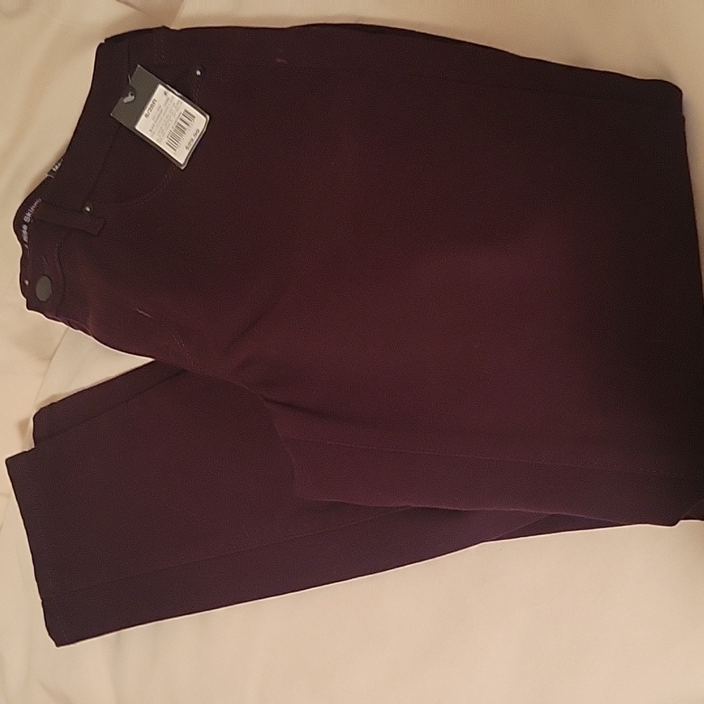 MOSSIMO Black Raspberry High Rise Skinny Denim Power Stretch SZ 6/ 28R NWT - Picture 6 of 7